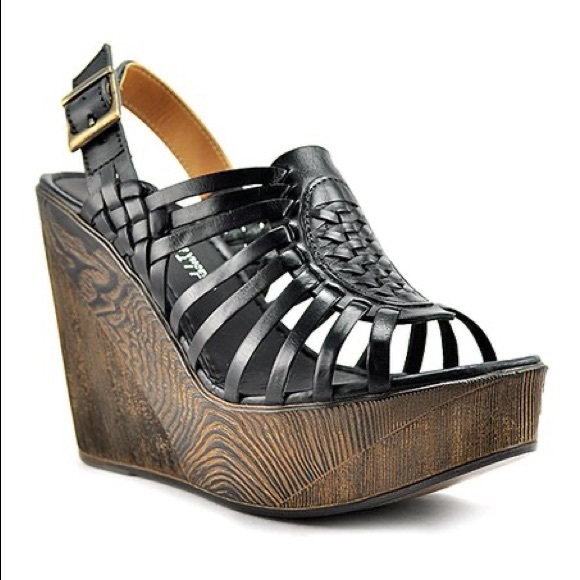 Very Volatile Shoes - Very volatile Los Angeles platform wedge leather